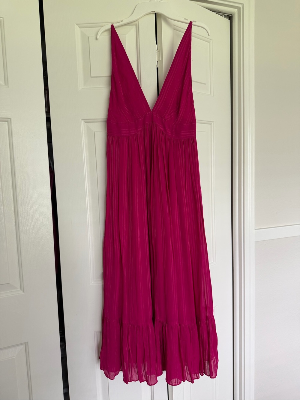 Reiss Magenta Deep V-Neck Pleated Maxi Dress